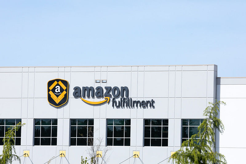 amazon fulfillment sign on a building