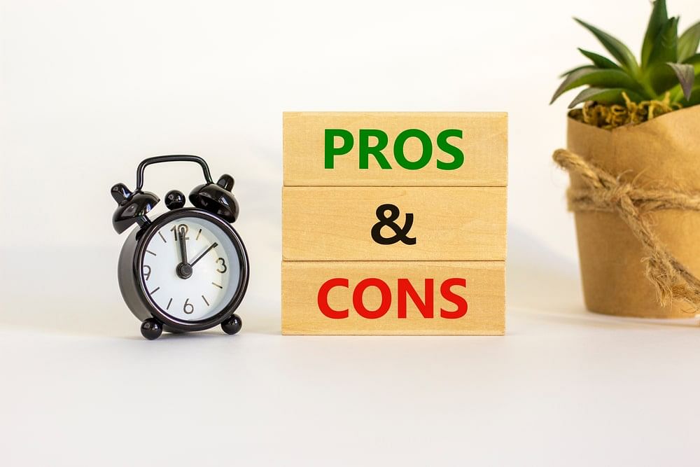 pros and cons with alarm clock